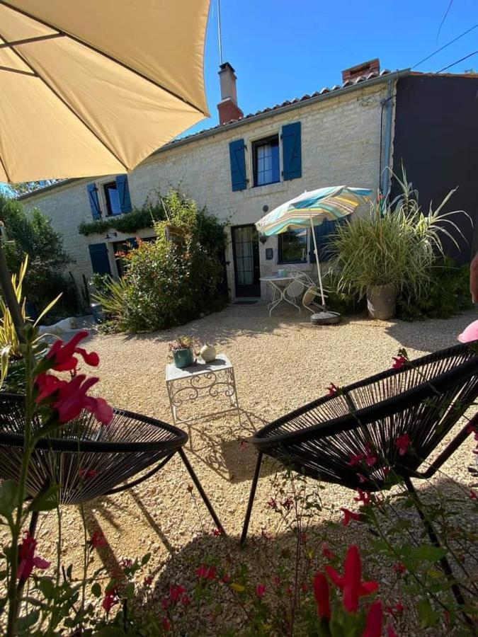 Villa Refuge De Campagne "La Grange A Meme " Chaix Exterior foto